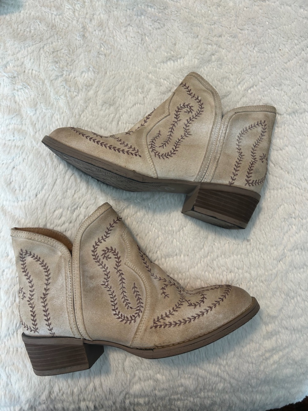 Sterling River Boots Taupe Embroidered Western Ankle Boots Sz 9 Made in Mexico